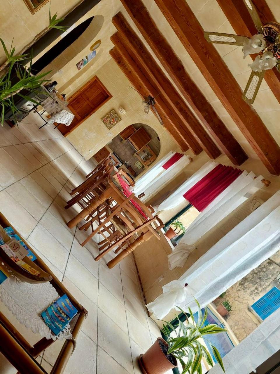 Mj Farmhouse B&B Xagħra Exterior foto