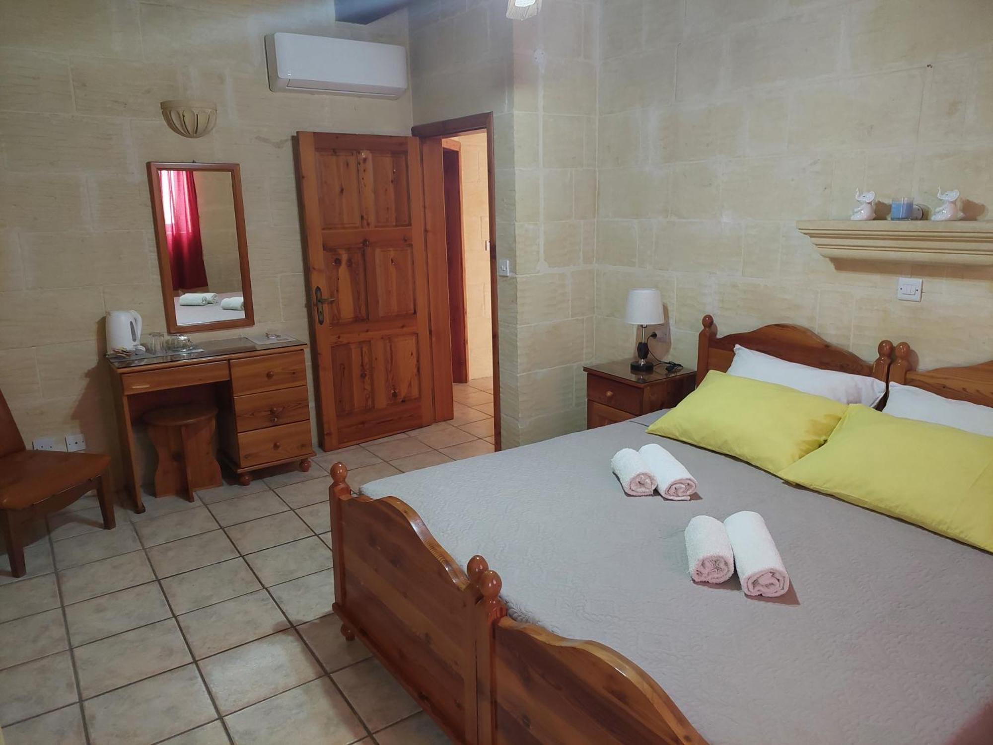 Mj Farmhouse B&B Xagħra Exterior foto